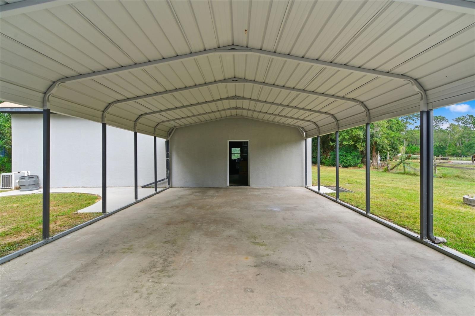 PLANTATION PINES - Residential