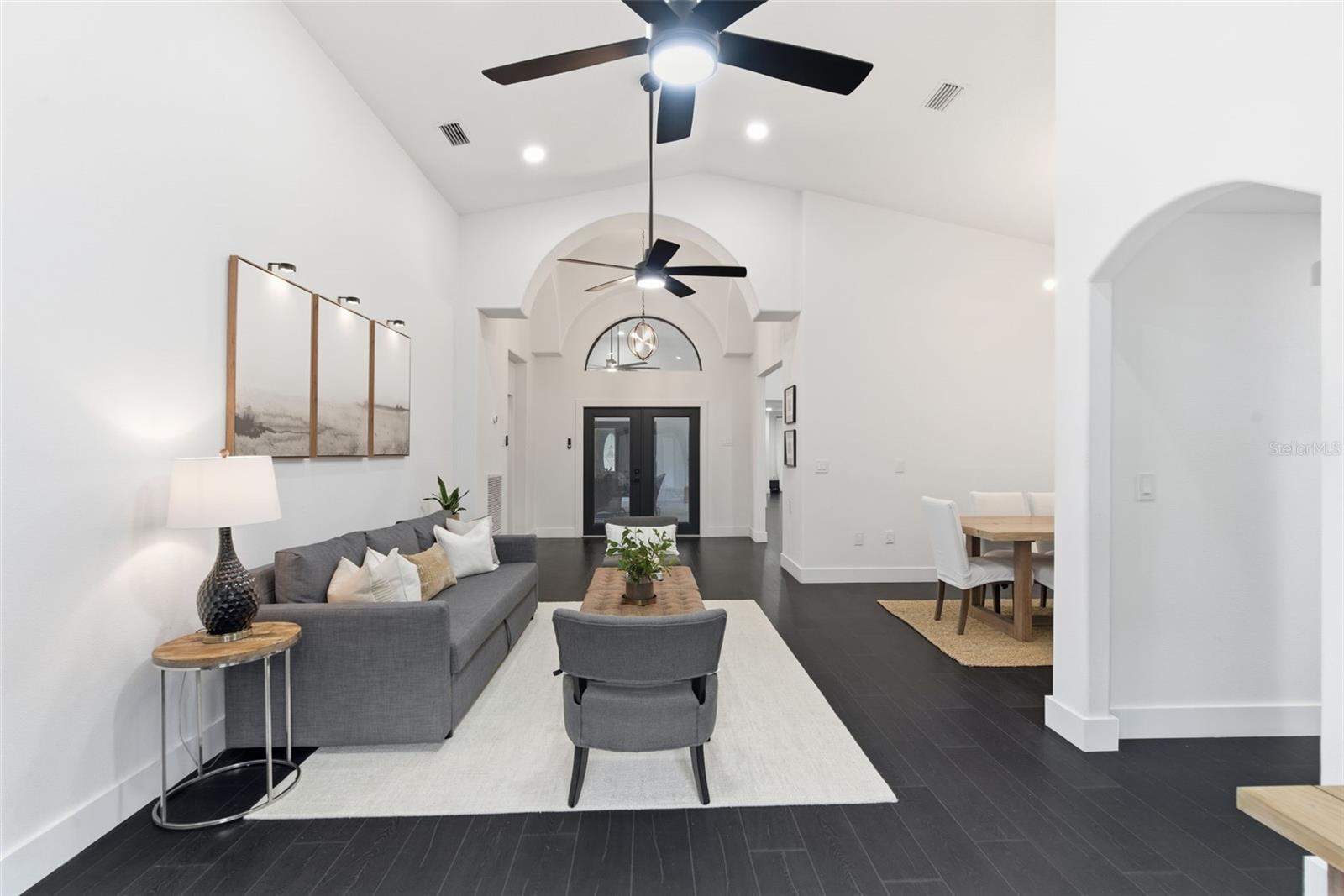 PLANTATION PINES - Residential