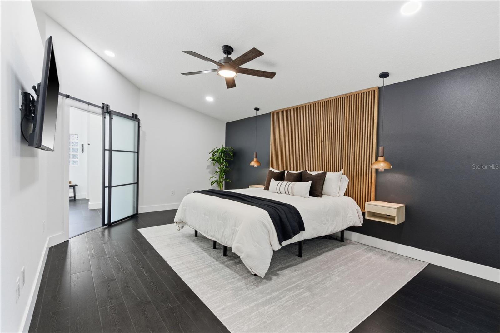 PLANTATION PINES - Residential