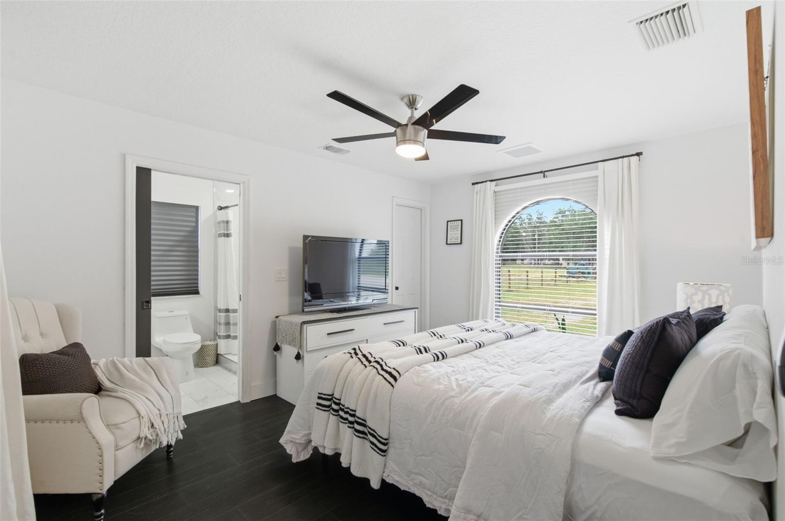 PLANTATION PINES - Residential