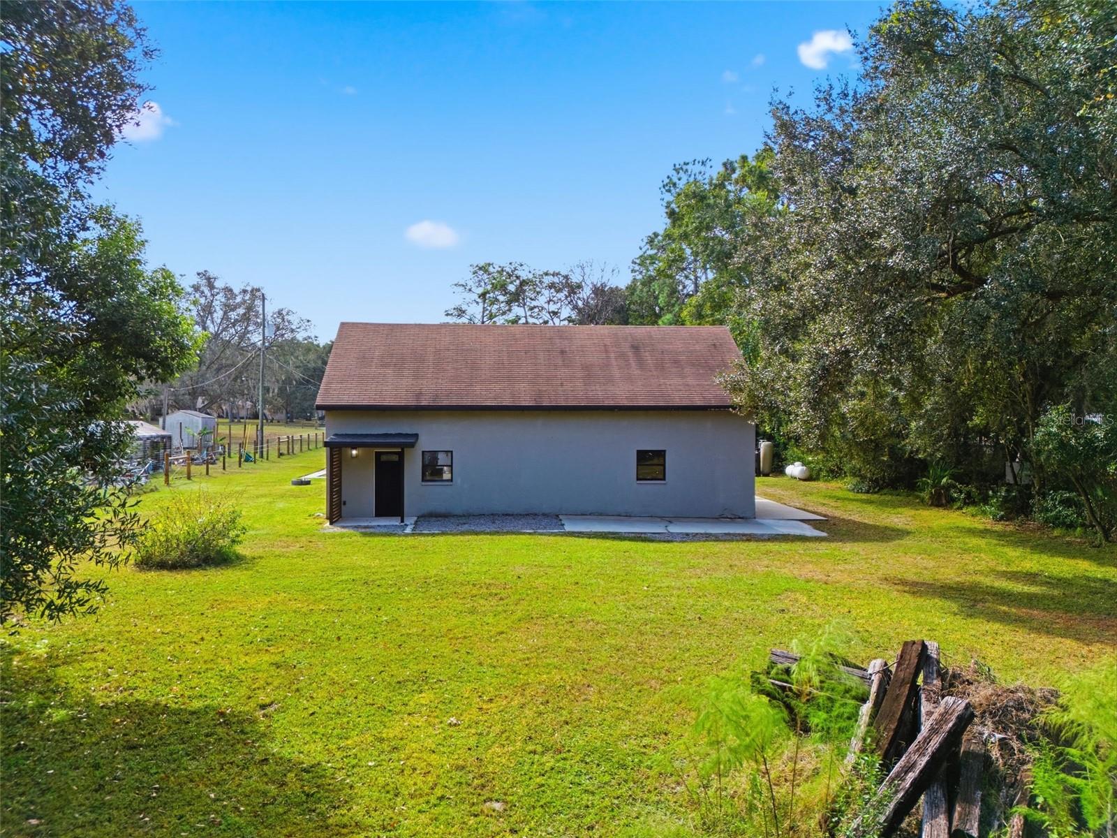 PLANTATION PINES - Residential