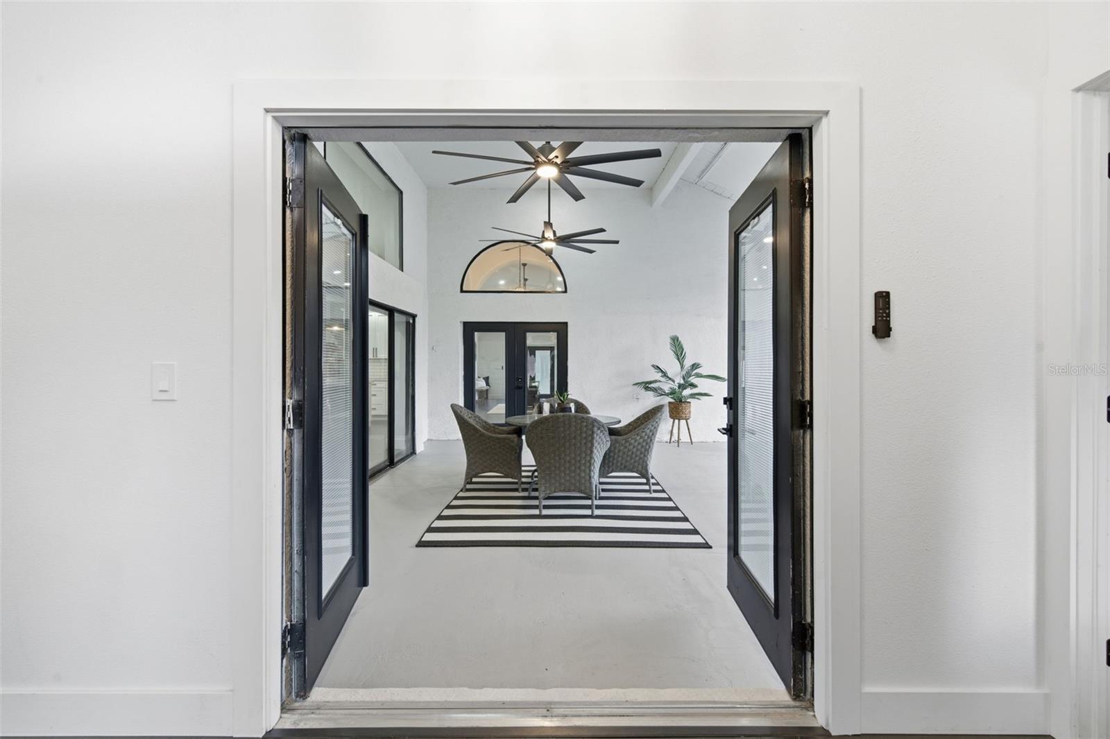 PLANTATION PINES - Residential