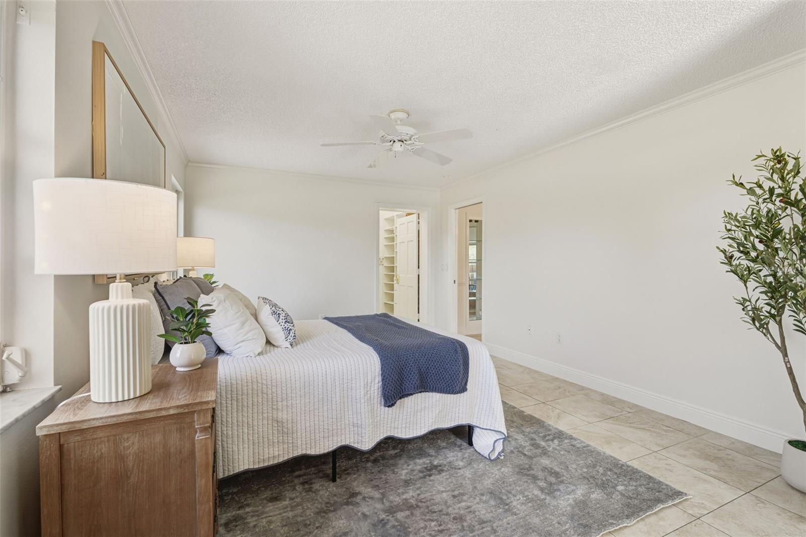 SOUTHBAY YACHT & RACQUET CLUB - Residential