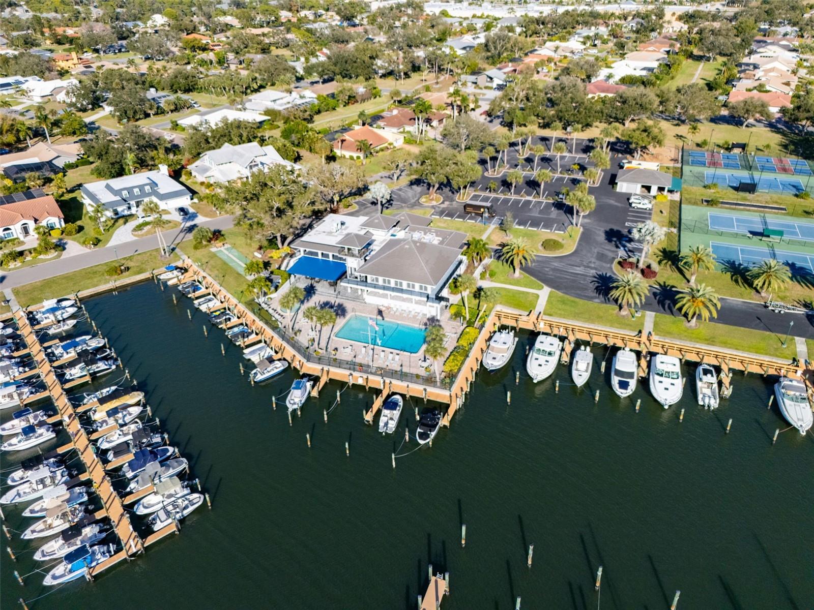 SOUTHBAY YACHT & RACQUET CLUB - Residential