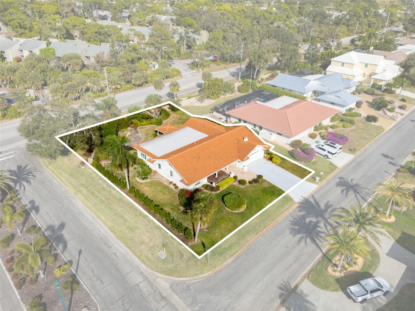 SOUTHBAY YACHT & RACQUET CLUB - Residential