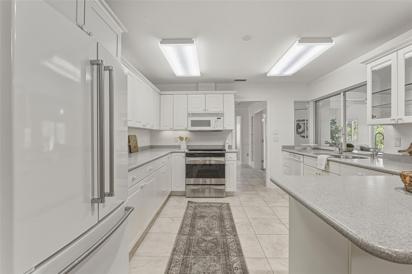 SOUTHBAY YACHT & RACQUET CLUB - Residential