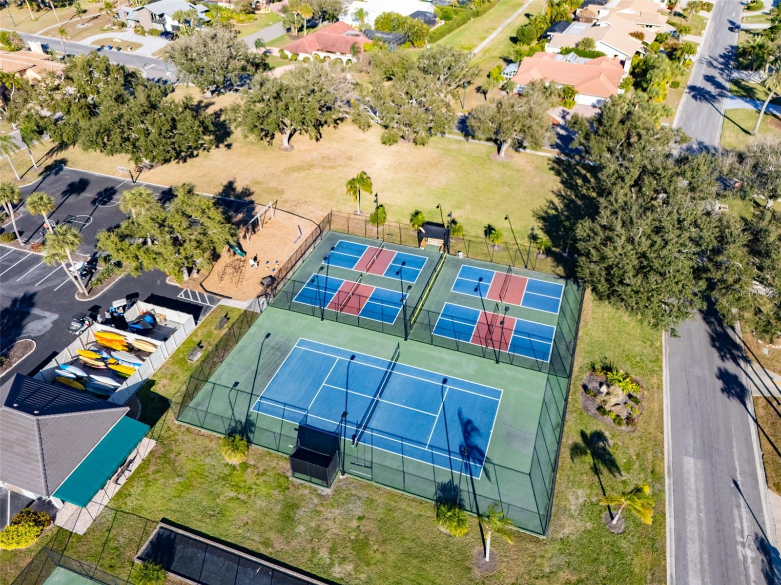 SOUTHBAY YACHT & RACQUET CLUB - Residential