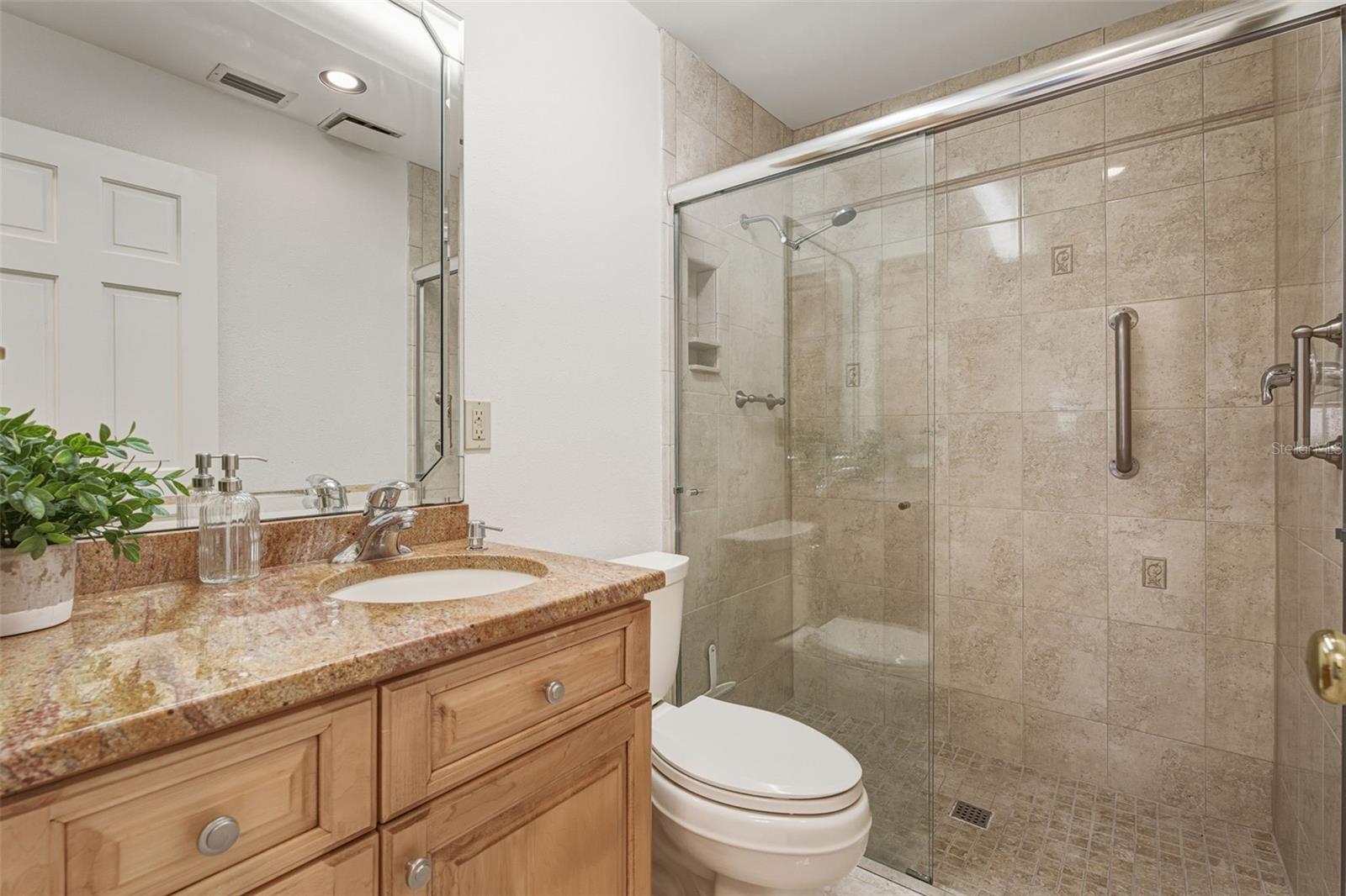 SOUTHBAY YACHT & RACQUET CLUB - Residential