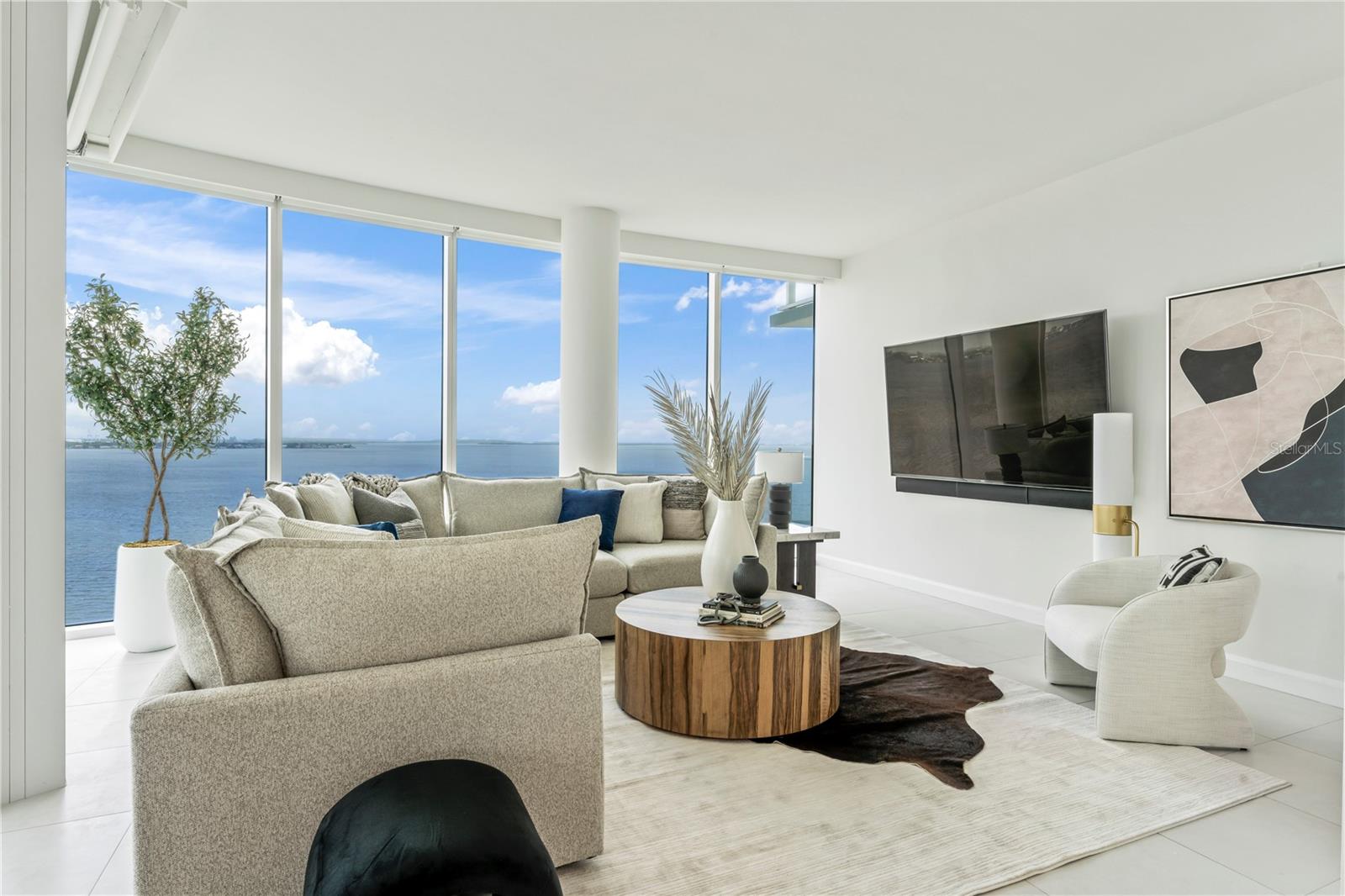 AQUATICA CONDO - Residential