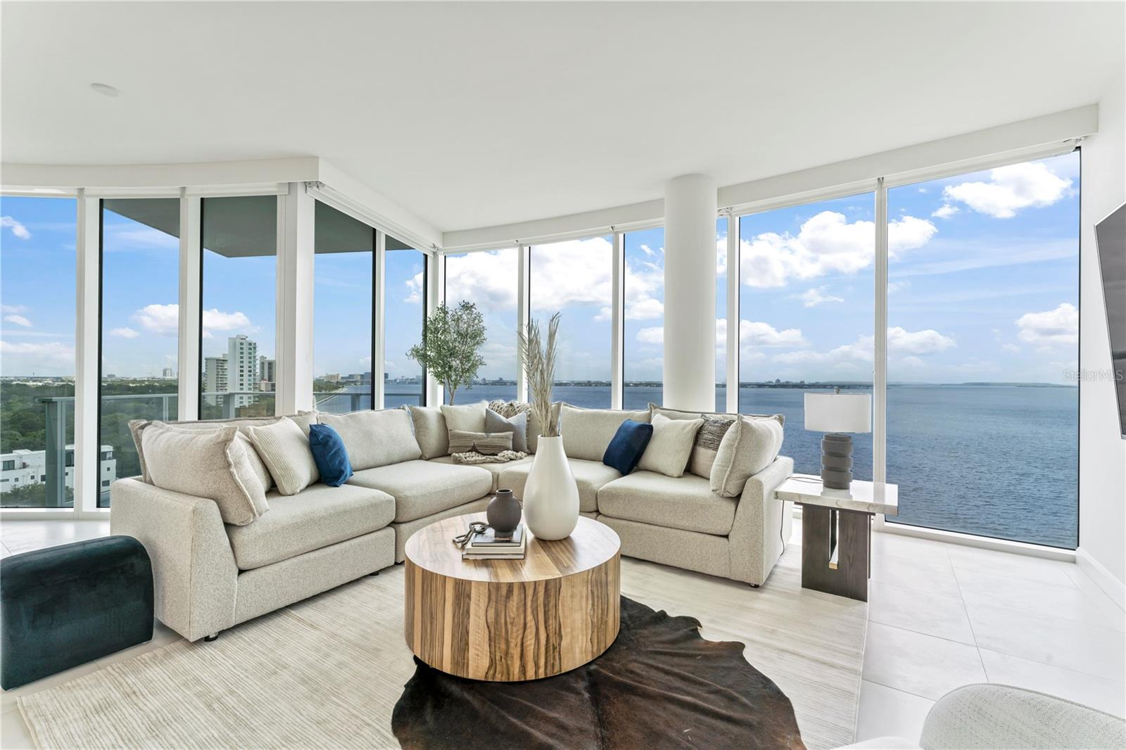 AQUATICA CONDO - Residential