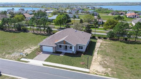 A home in LAKE ALFRED