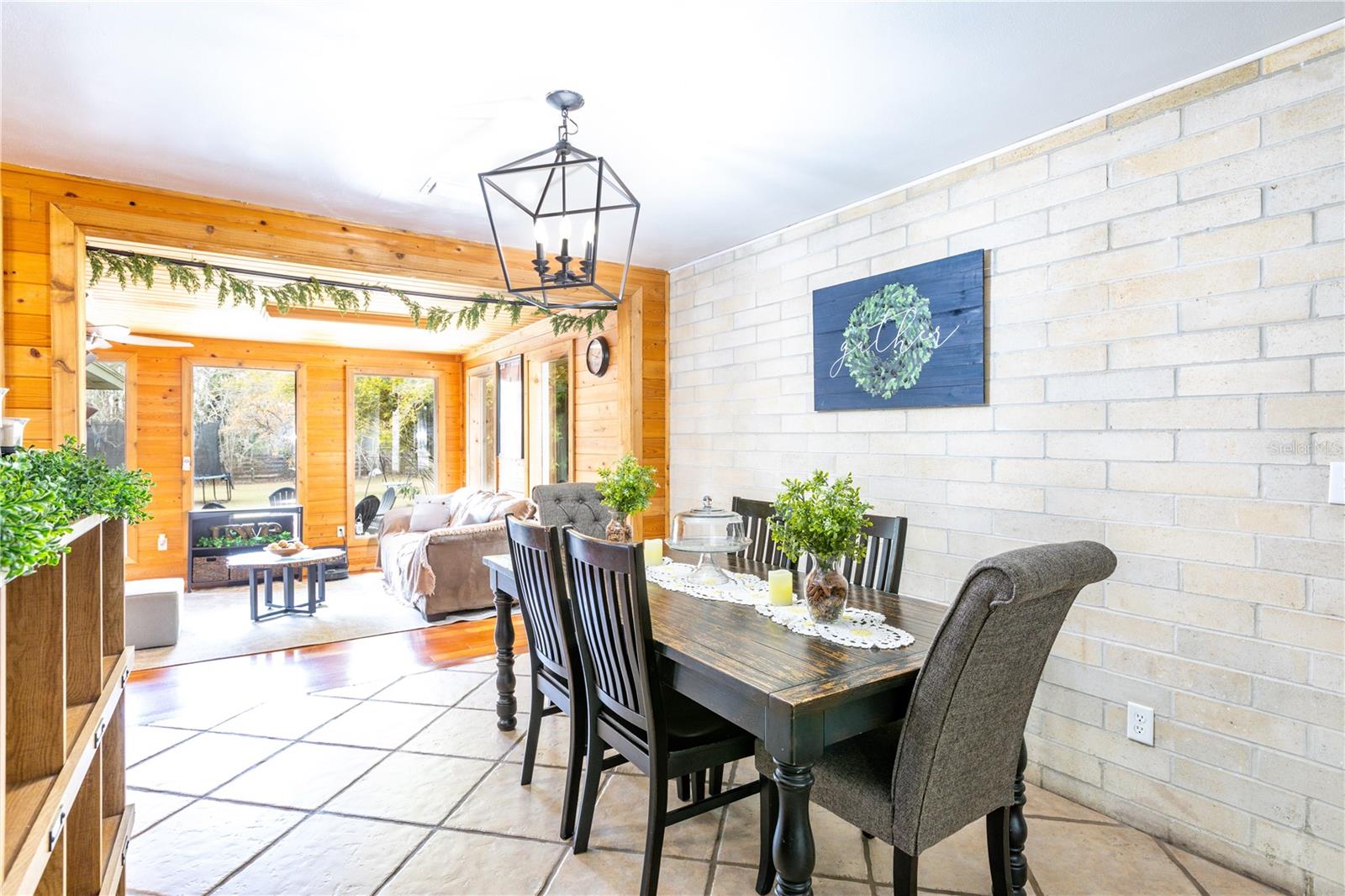 HELENA HEIGHTS - Residential