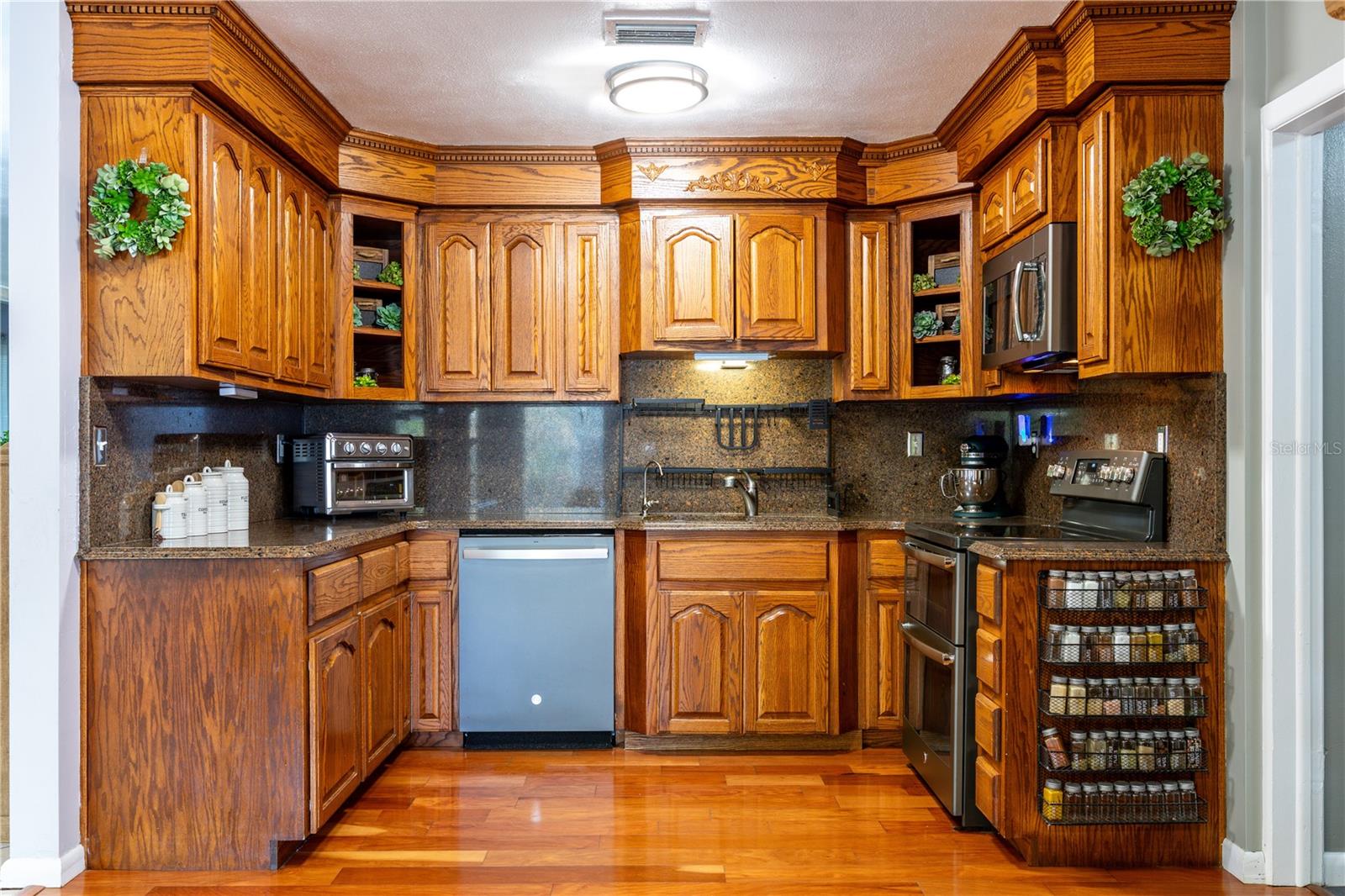 HELENA HEIGHTS - Residential