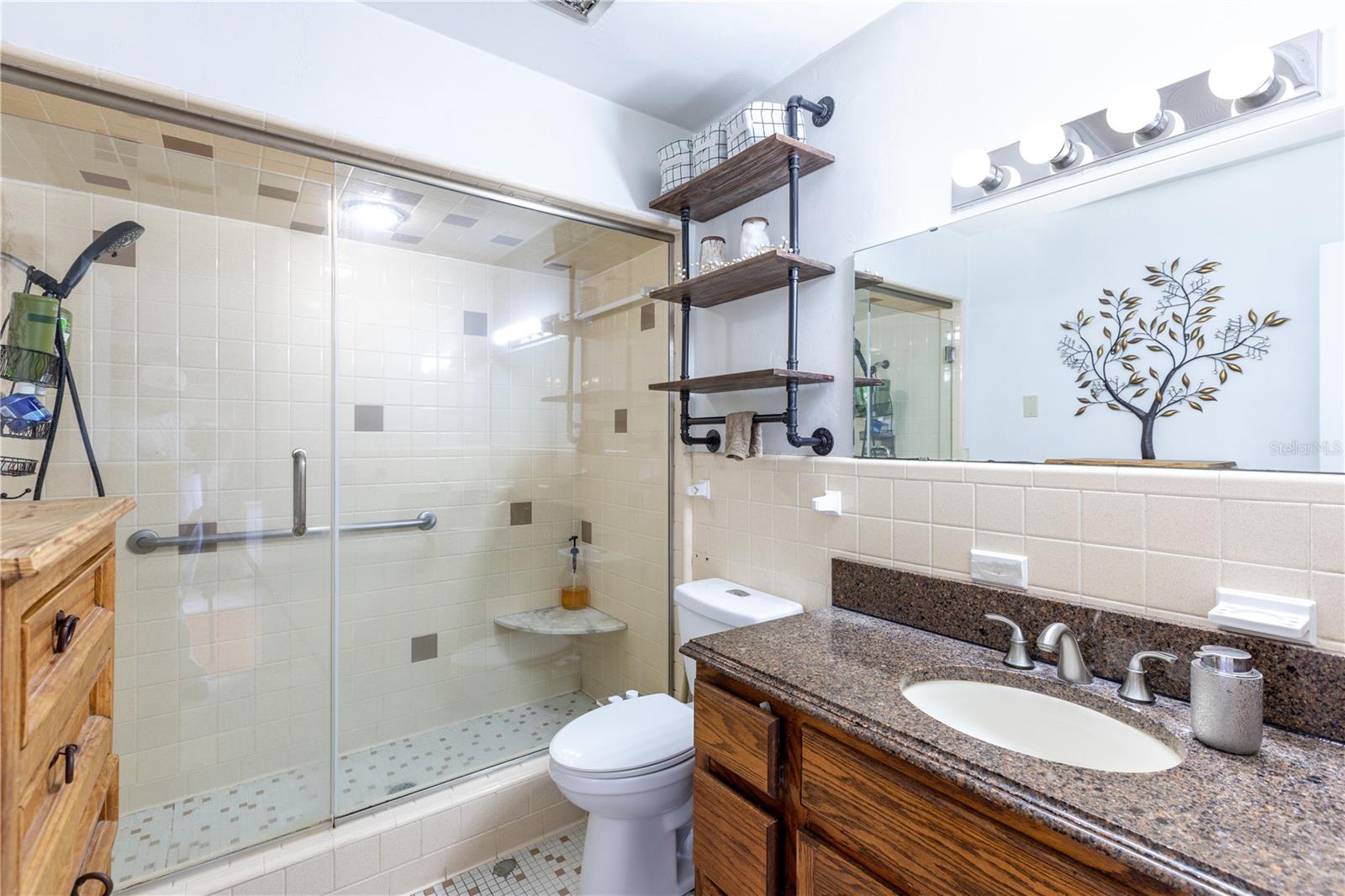 HELENA HEIGHTS - Residential