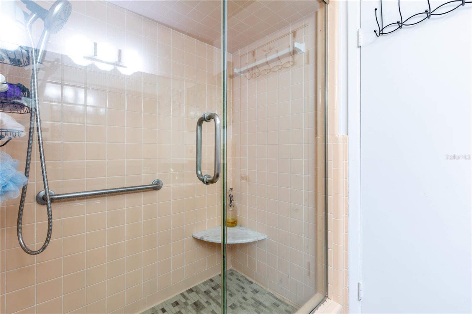 HELENA HEIGHTS - Residential