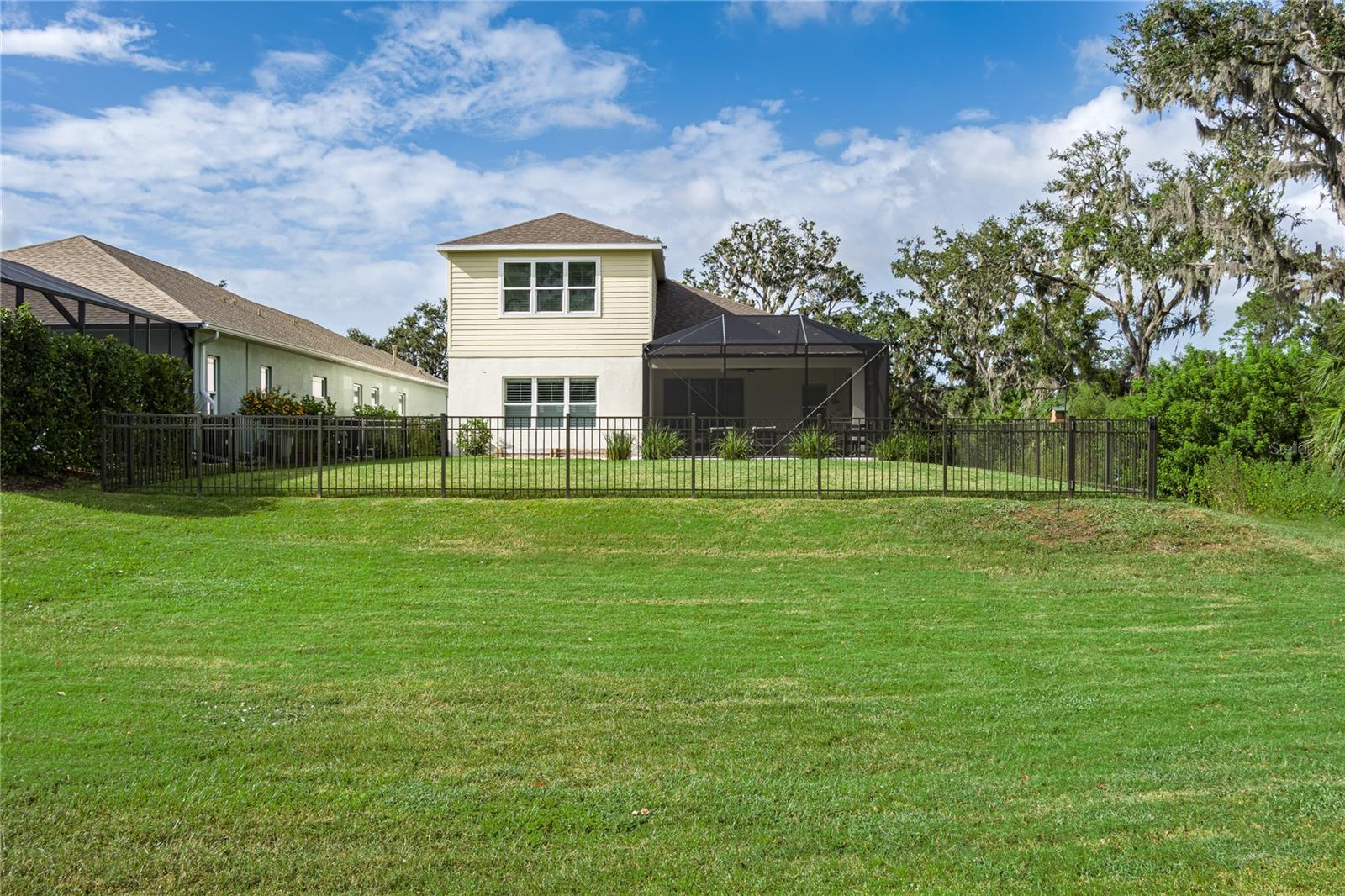 SILVERLEAF PH V - Residential