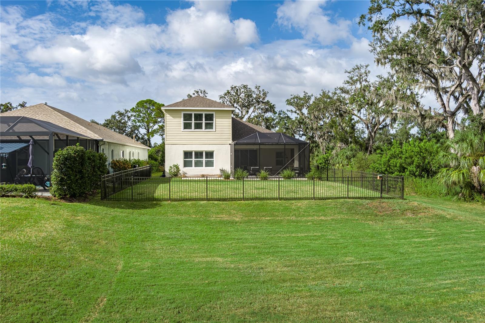 SILVERLEAF PH V - Residential