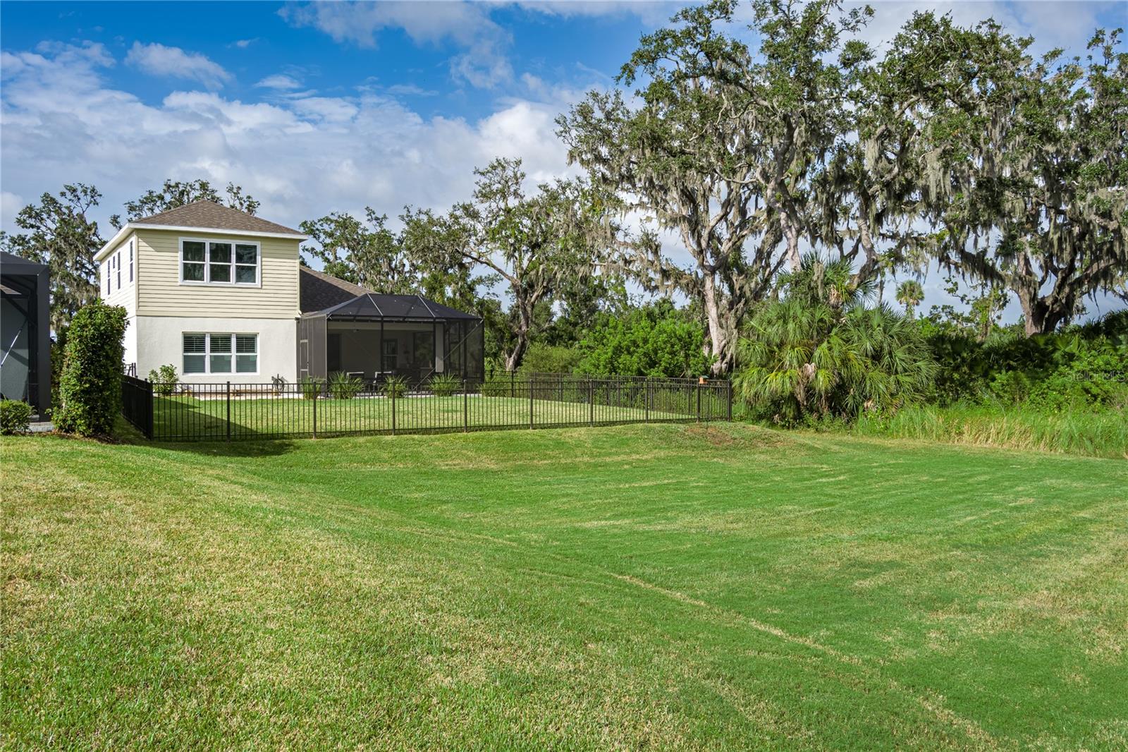 SILVERLEAF PH V - Residential