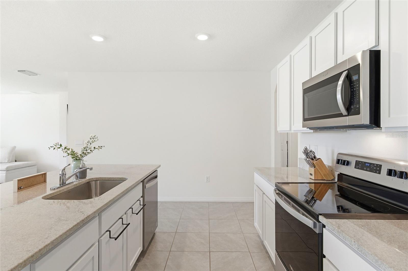 EPPERSON RANCH NORTH POD F PH - Residential