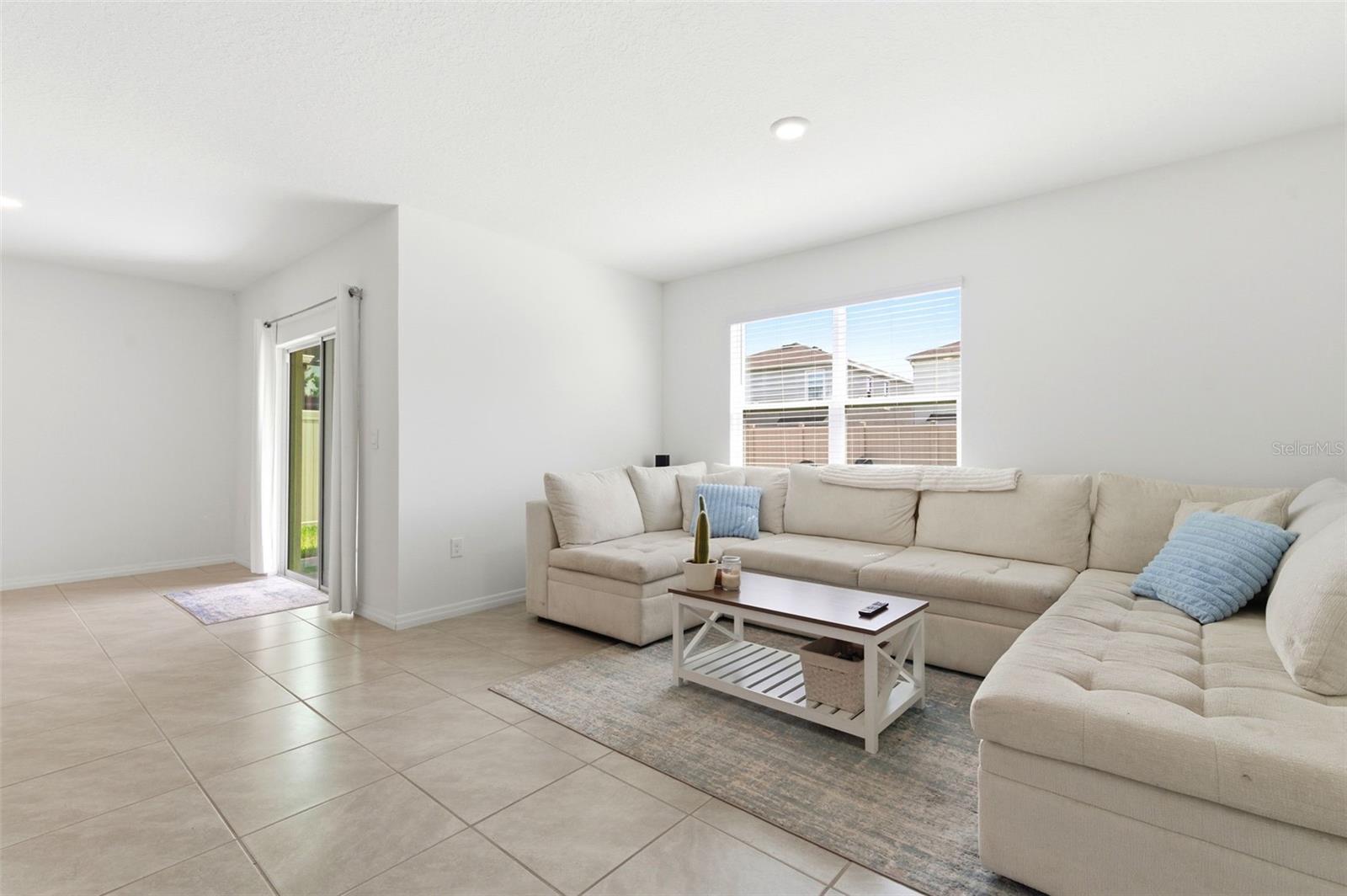 EPPERSON RANCH NORTH POD F PH - Residential