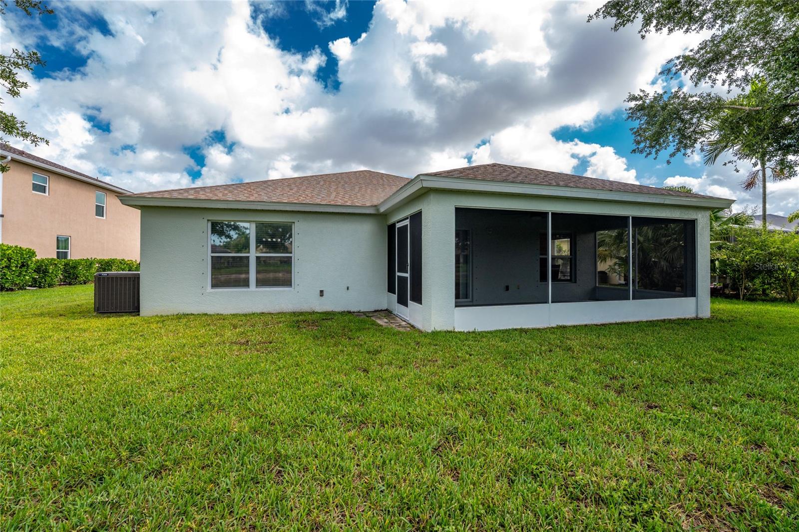 VENTURA VILLAGE - Residential