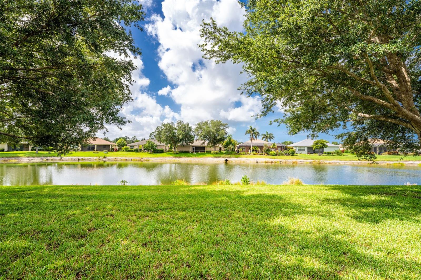 VENTURA VILLAGE - Residential