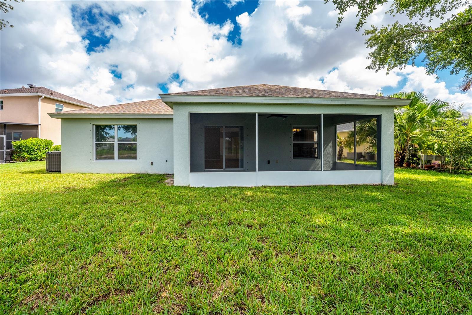 VENTURA VILLAGE - Residential