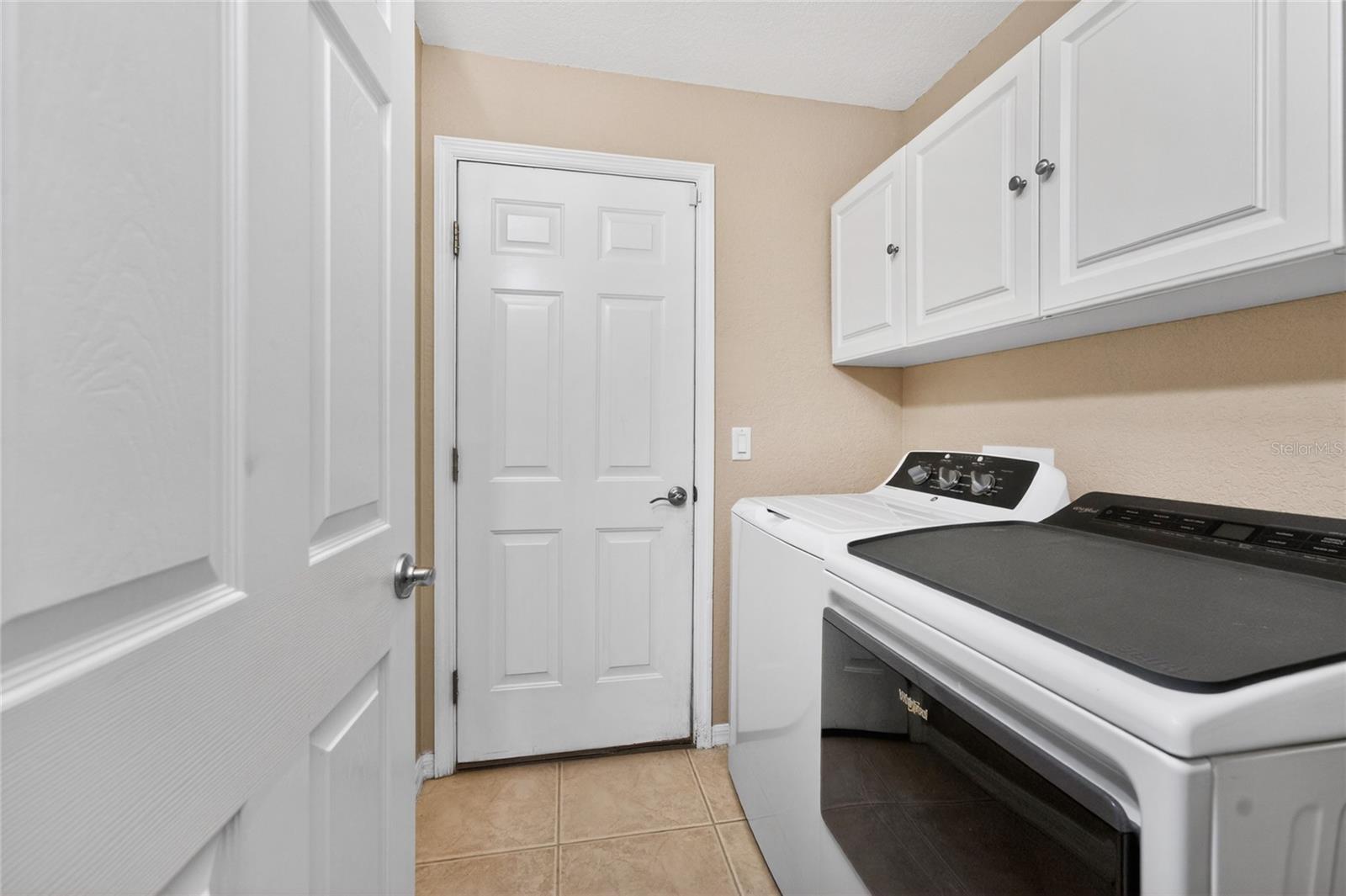 VENTURA VILLAGE - Residential