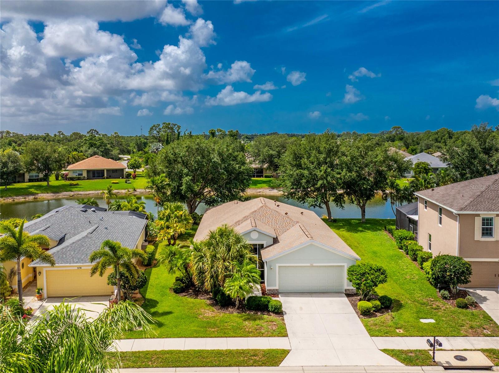 VENTURA VILLAGE - Residential