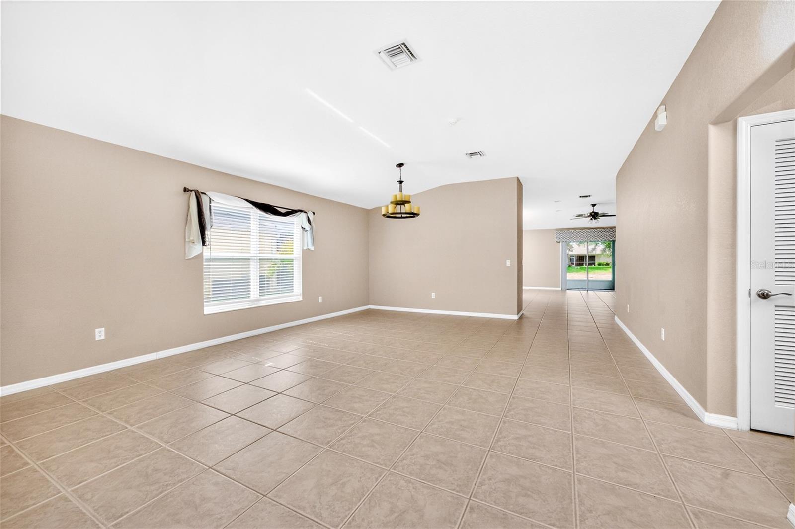 VENTURA VILLAGE - Residential
