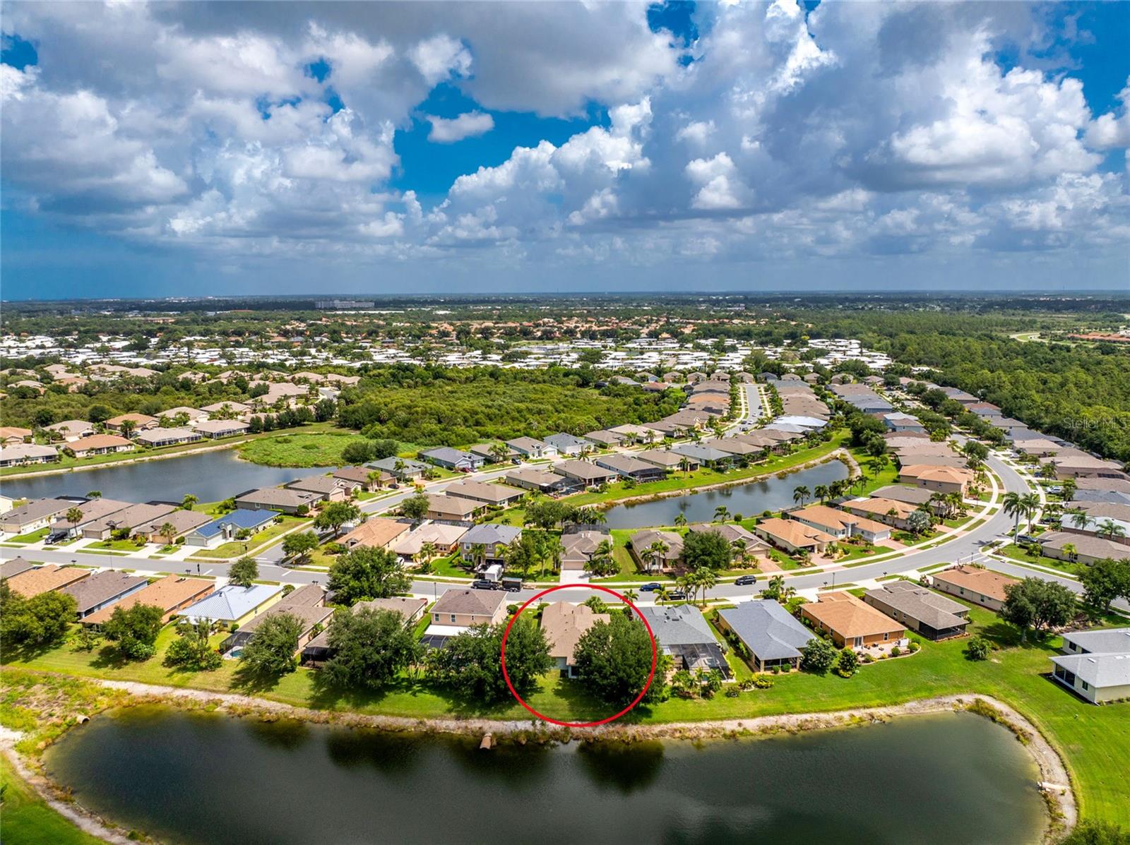 VENTURA VILLAGE - Residential