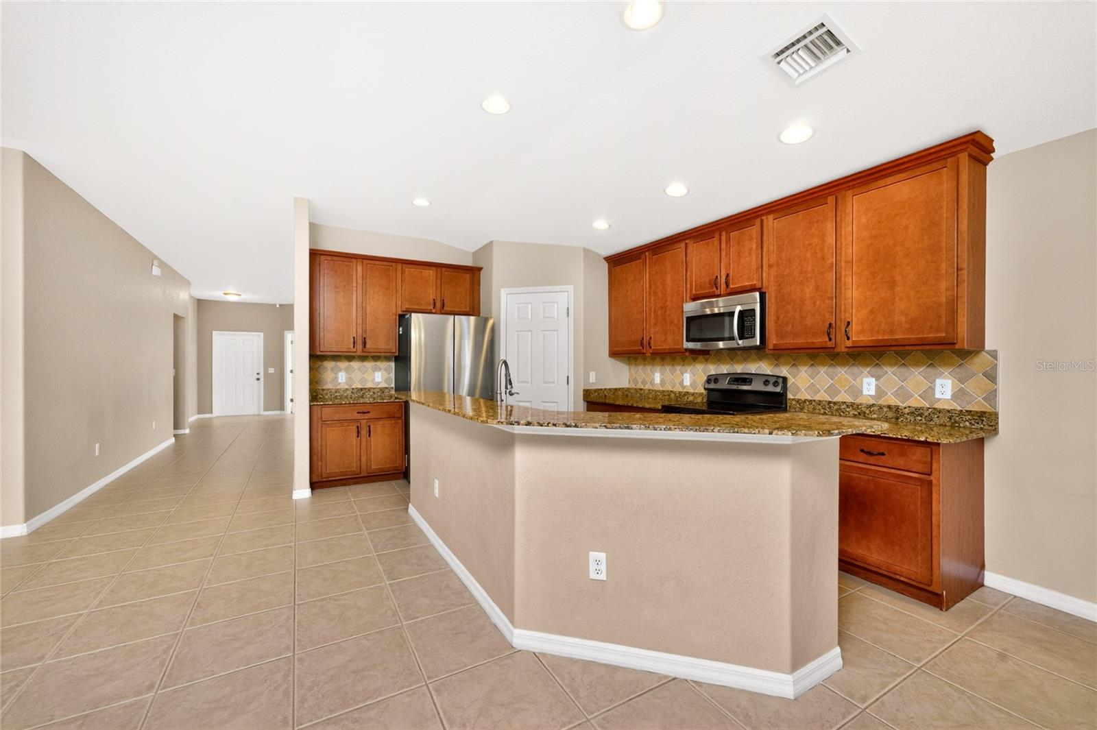 VENTURA VILLAGE - Residential