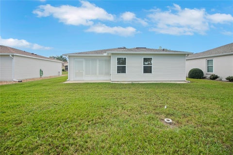 Tiny photo for 933 Eagles Landing, Leesburg, FL 34748 (MLS # G5119550)