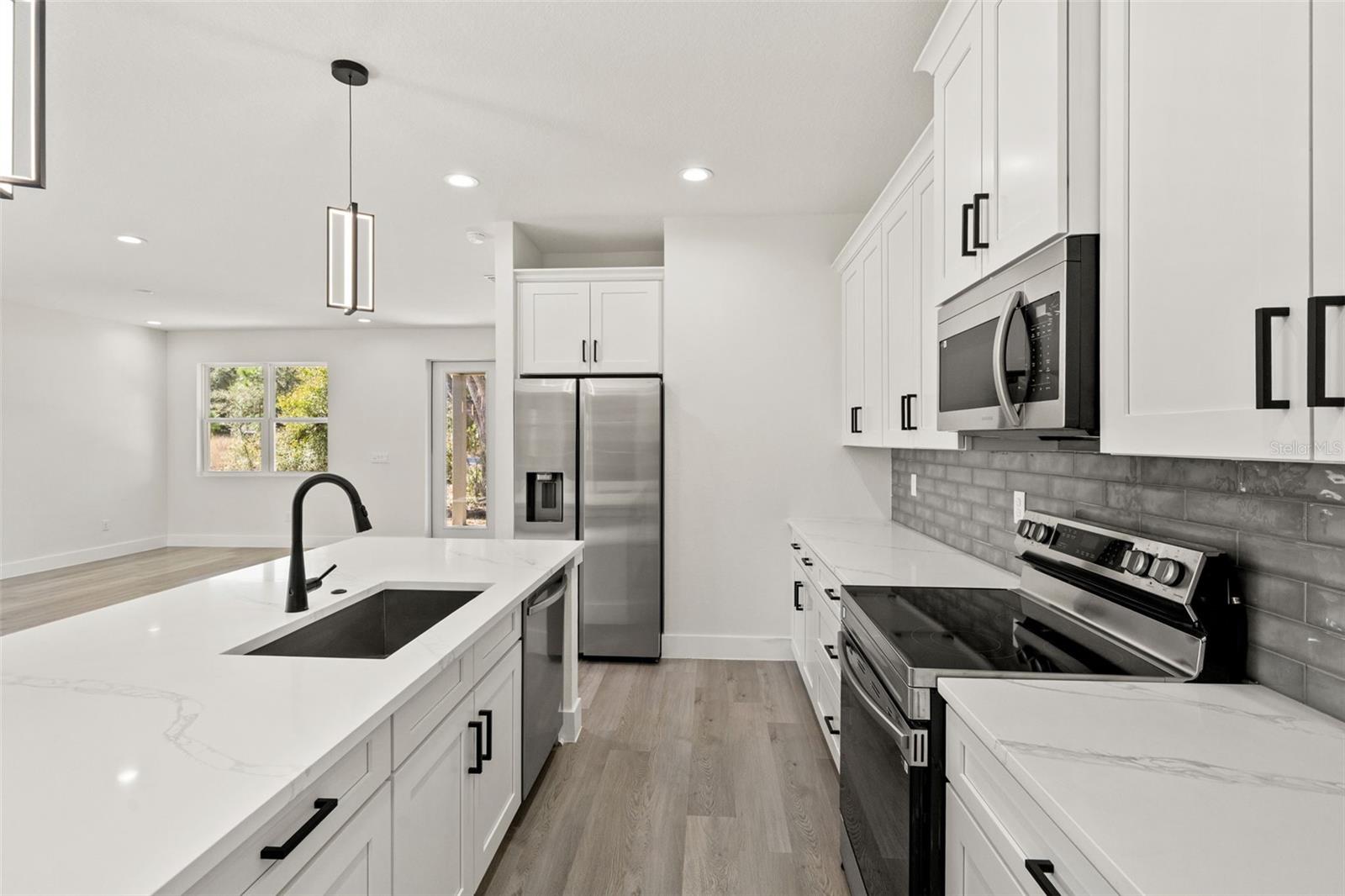 CITRUS SPGS UNIT 22 - Residential