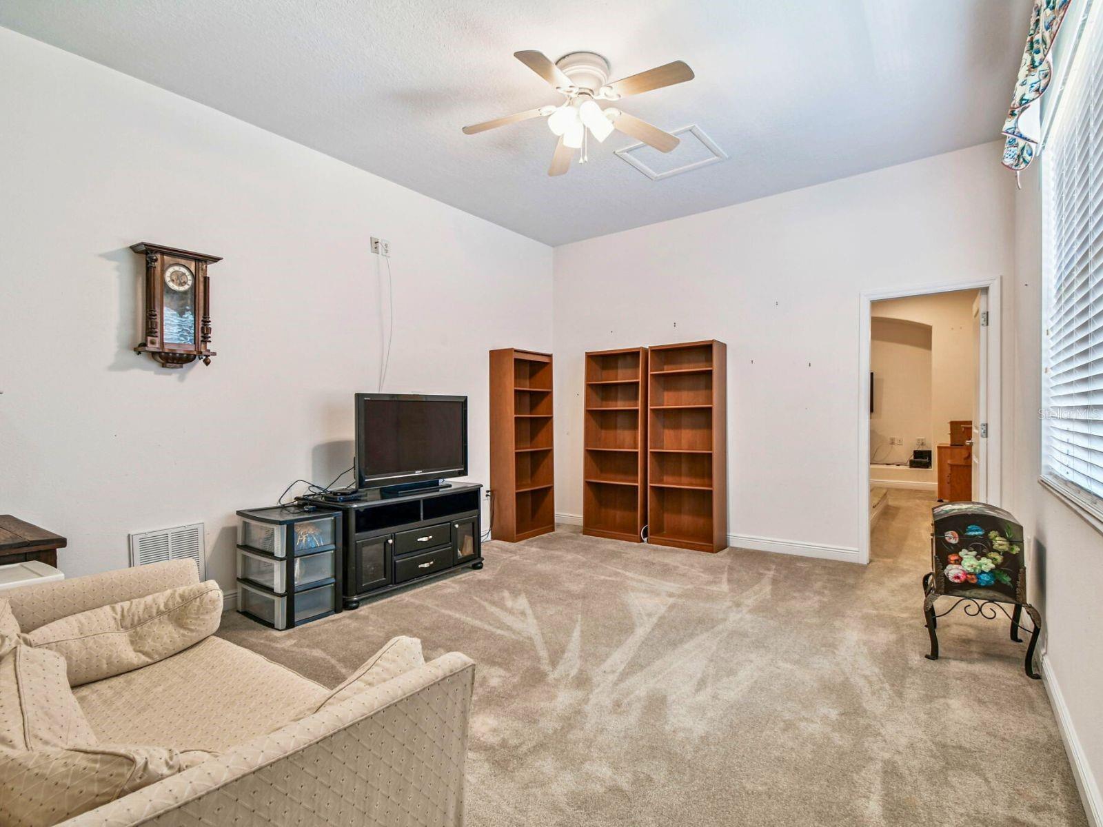 SUNSET HILLS - Residential