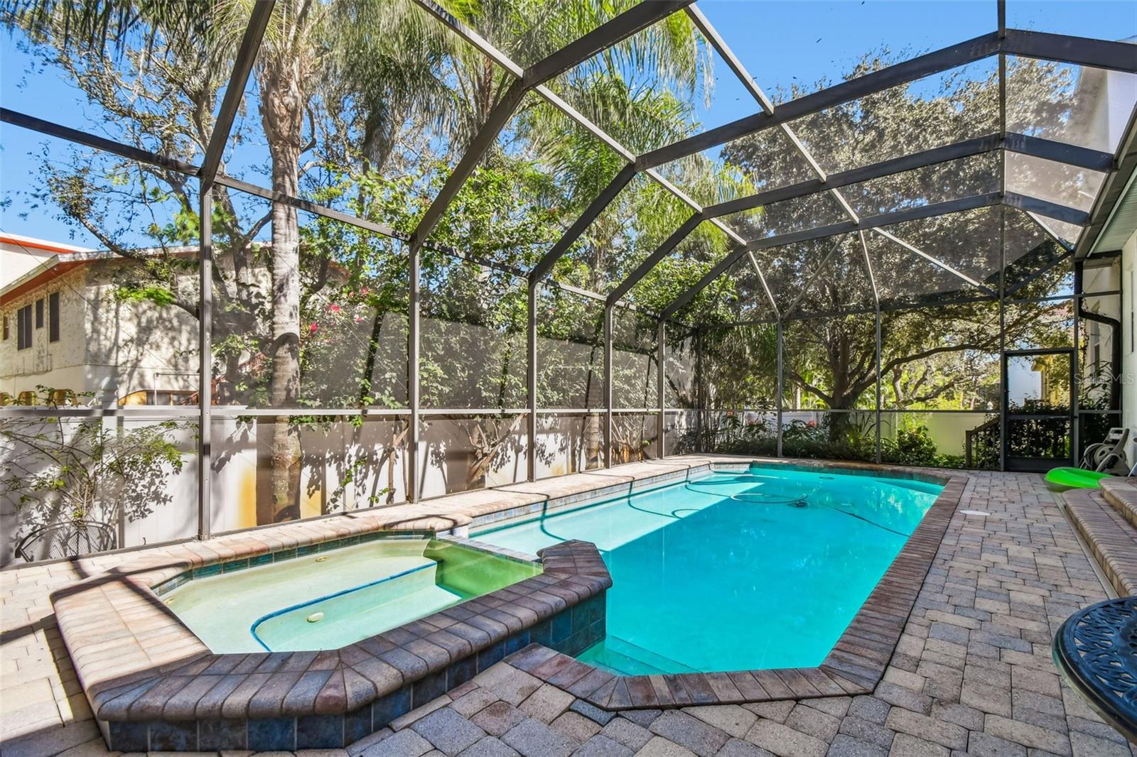 SUNSET HILLS - Residential