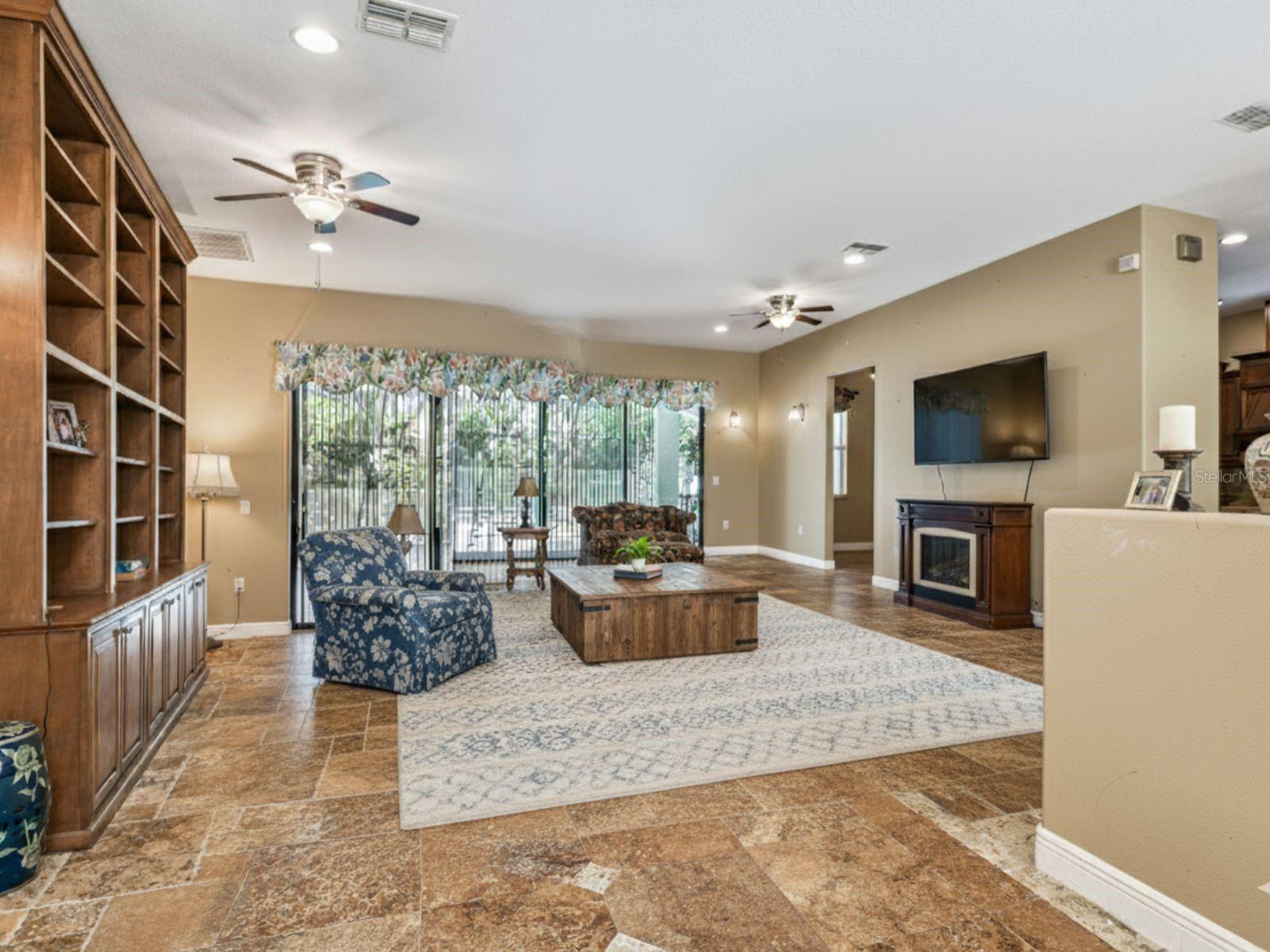 SUNSET HILLS - Residential