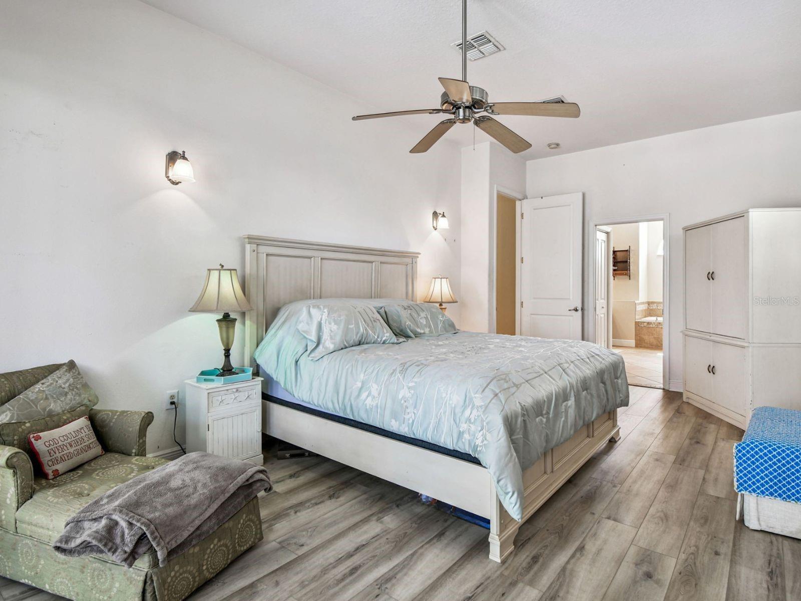 SUNSET HILLS - Residential