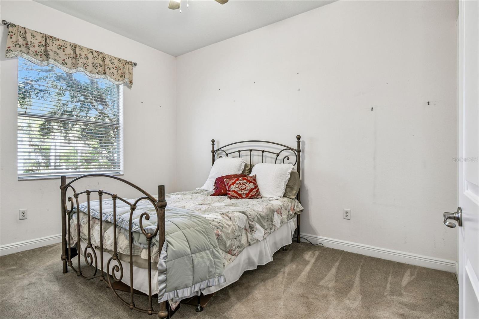 SUNSET HILLS - Residential