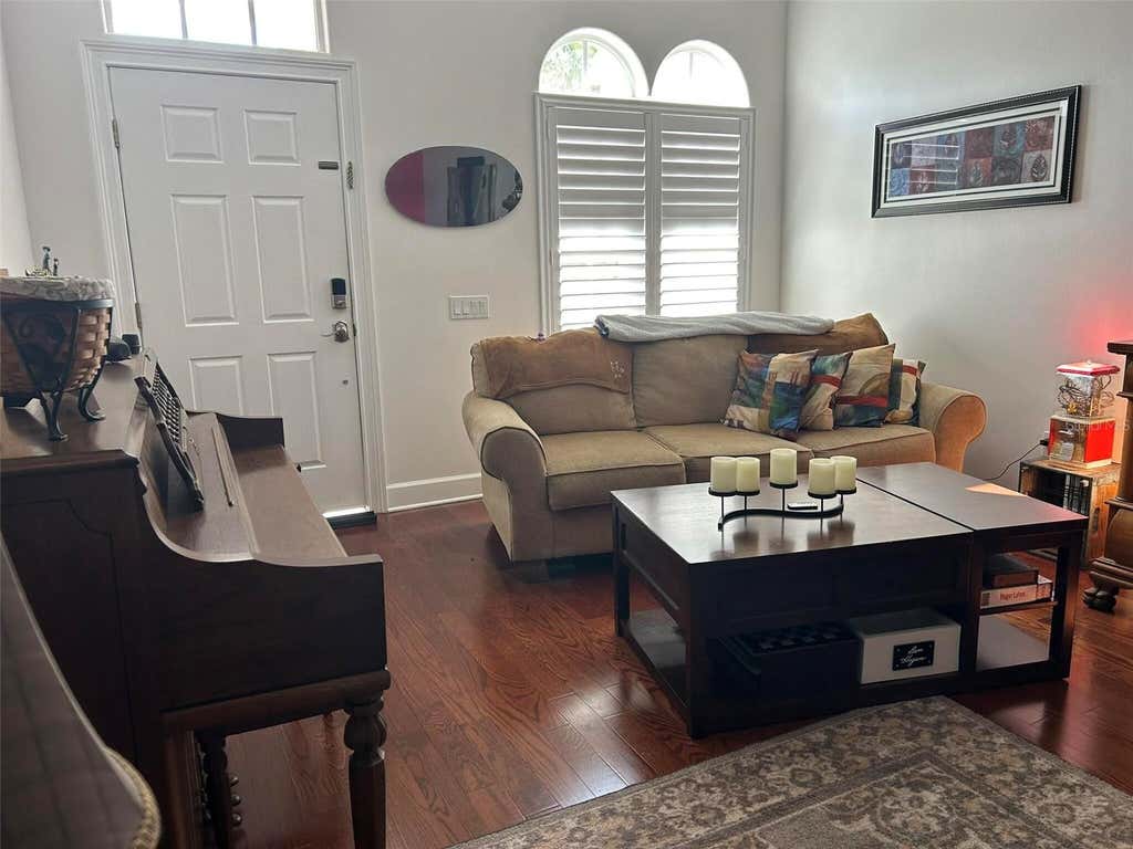Photo of 10314 Saville Rowe Lane, Tampa, FL 33626 (MLS # O6434101)
