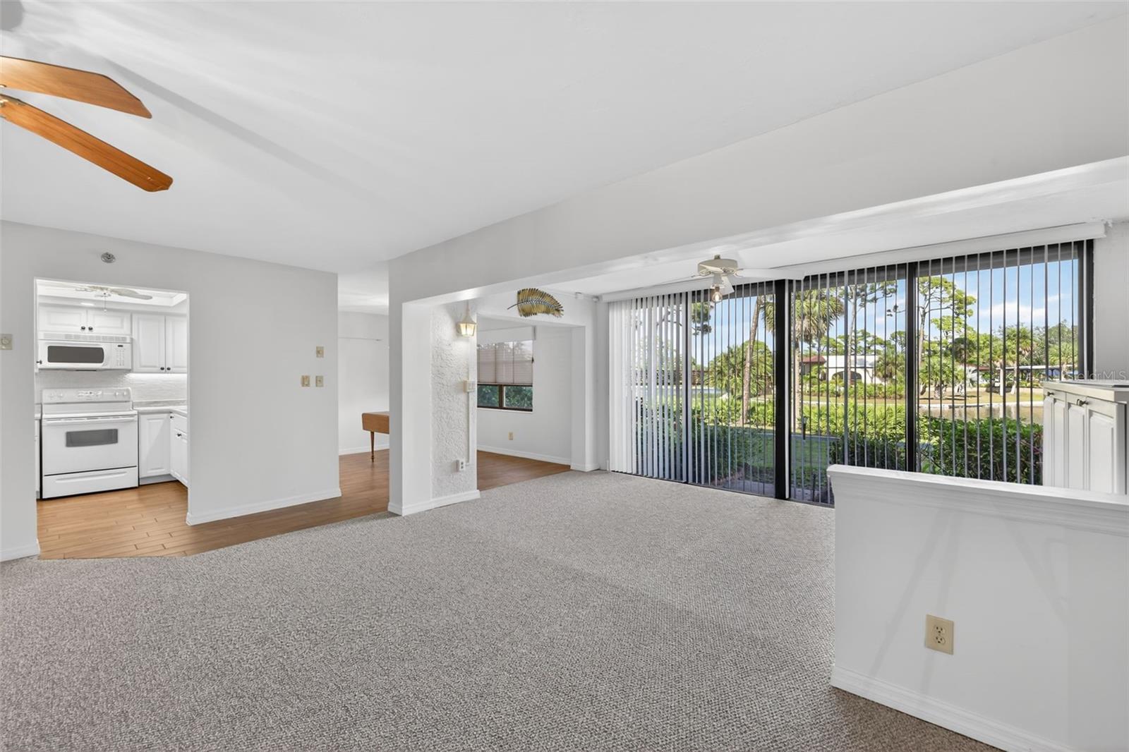 ROLLS LANDING PH 01 BLDG 08 - Residential