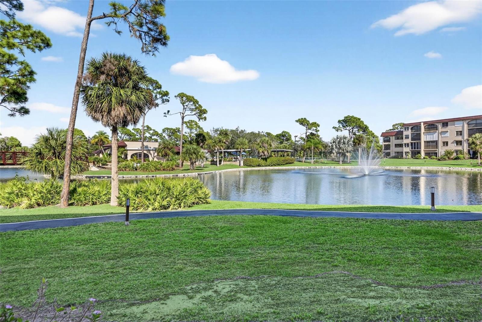 ROLLS LANDING PH 01 BLDG 08 - Residential