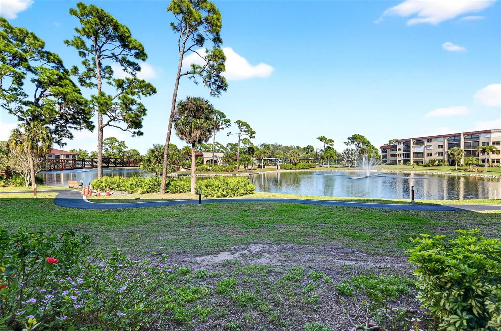 ROLLS LANDING PH 01 BLDG 08 - Residential