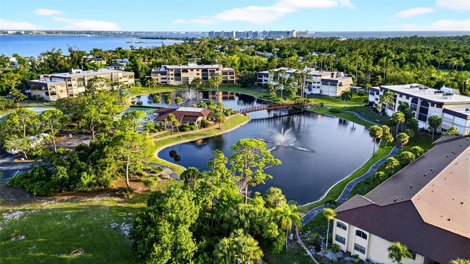 ROLLS LANDING PH 01 BLDG 08 - Residential