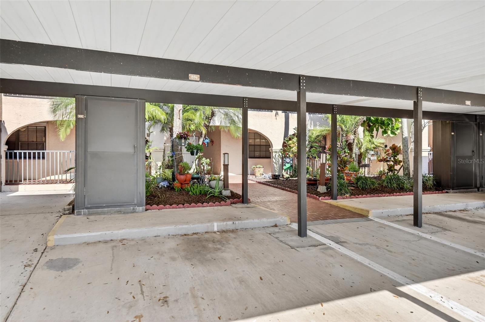 ROLLS LANDING PH 01 BLDG 08 - Residential