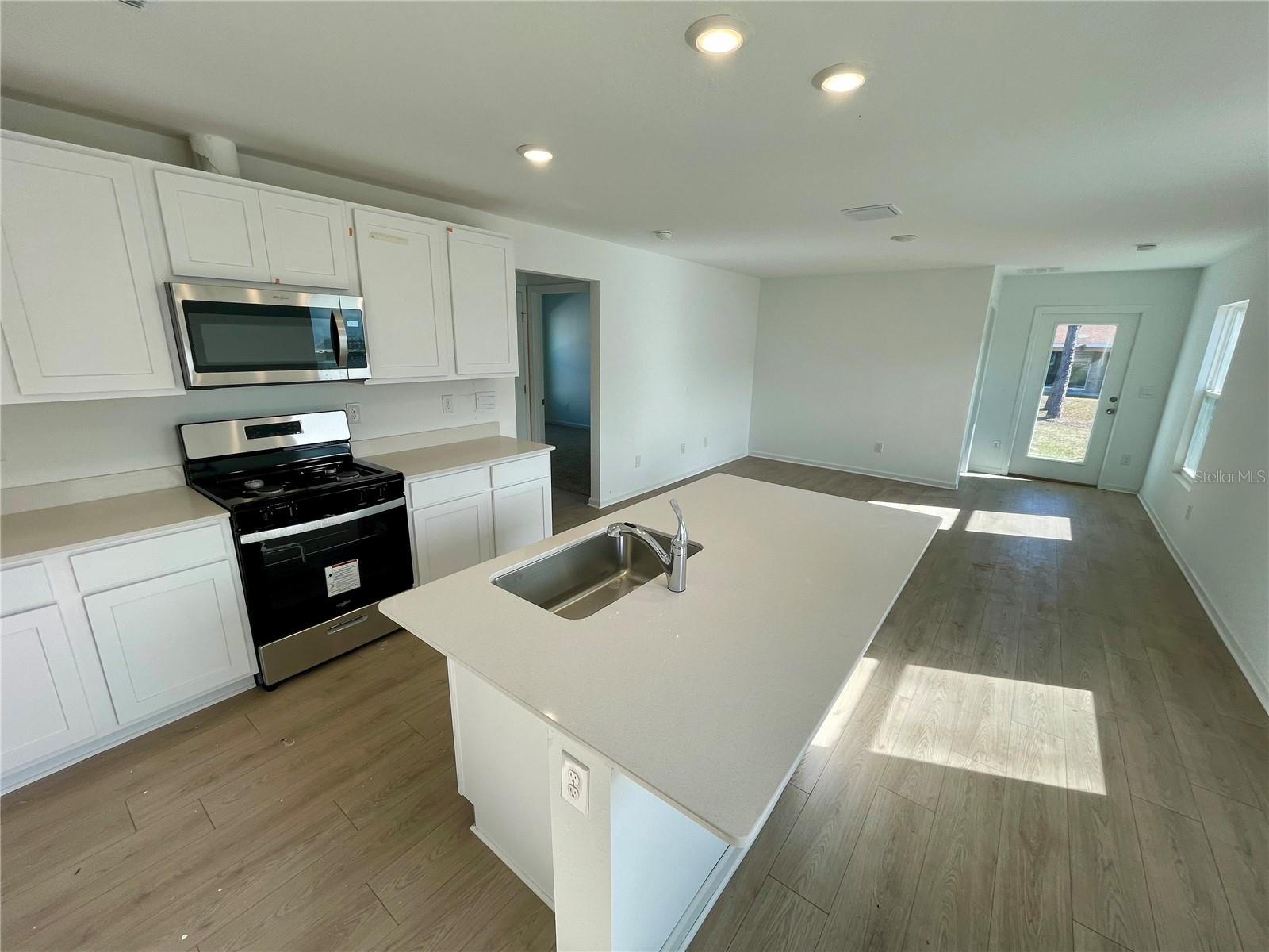 GRAND RESERVE AND GOLF CLUB - Residential