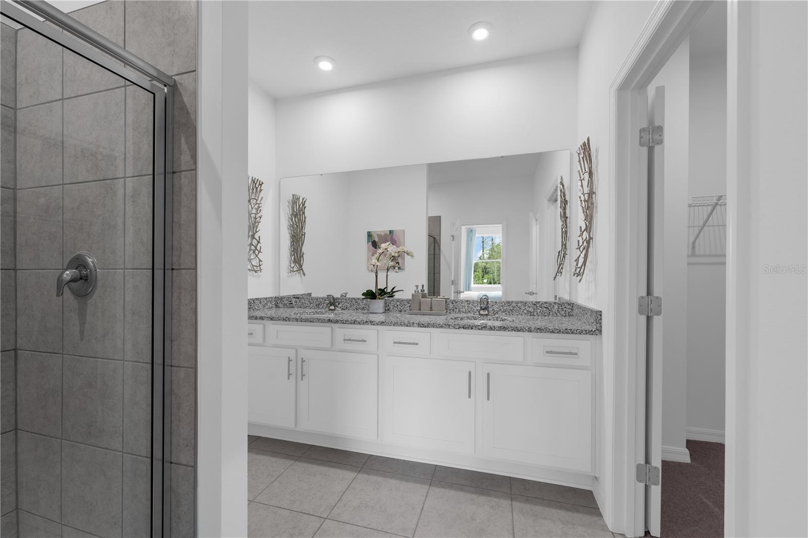 RESERVE AT COUNTRY CLUB LAKES ESTATES - Residential
