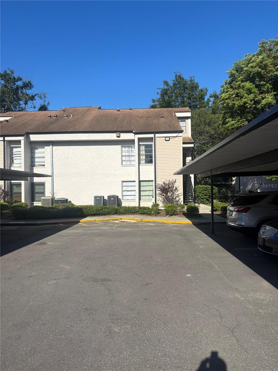 RIVER OAKS CONDO I - Residential