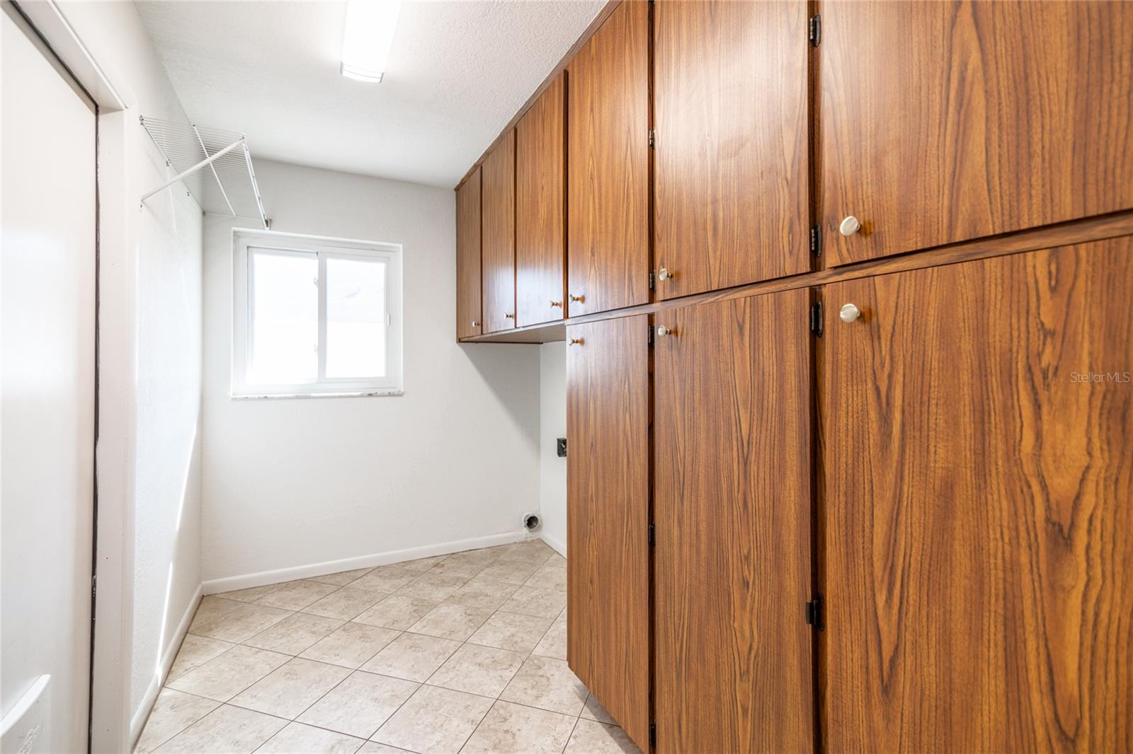 S SHORES TO LAKE PADGETT ESTS UNREC 2ND ADDN - Residential