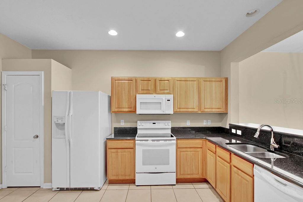 Photo of 7155 83rd Drive E, Bradenton, FL 34201 (MLS # A4673684)